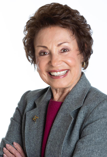 Lois Grandi Headshot Lois Grandi Headshot